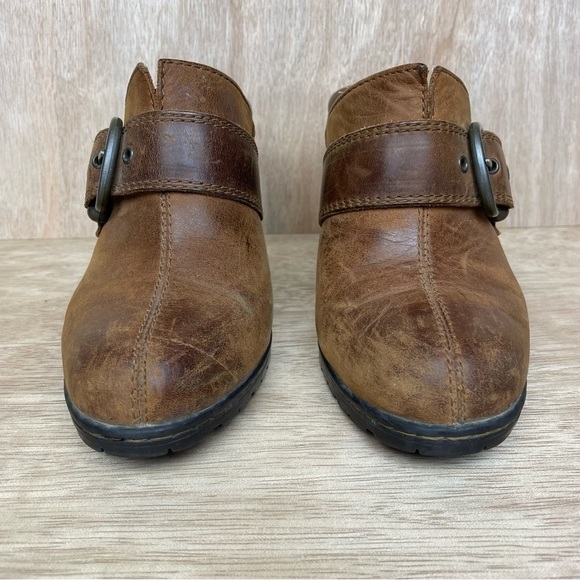 BORN CONCEPT Brown Leather Heeled Mules - Picture 3 of 13